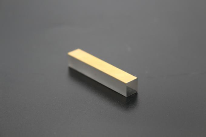 9 X 9 X 25 mm LiNbO3 Cristaux à effet piézoélectrique pour commutateur EO Q 0