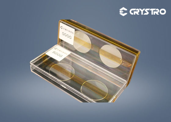 Isolateur en fibres YIG Film GSGG Wafer Substrats à cristal unique